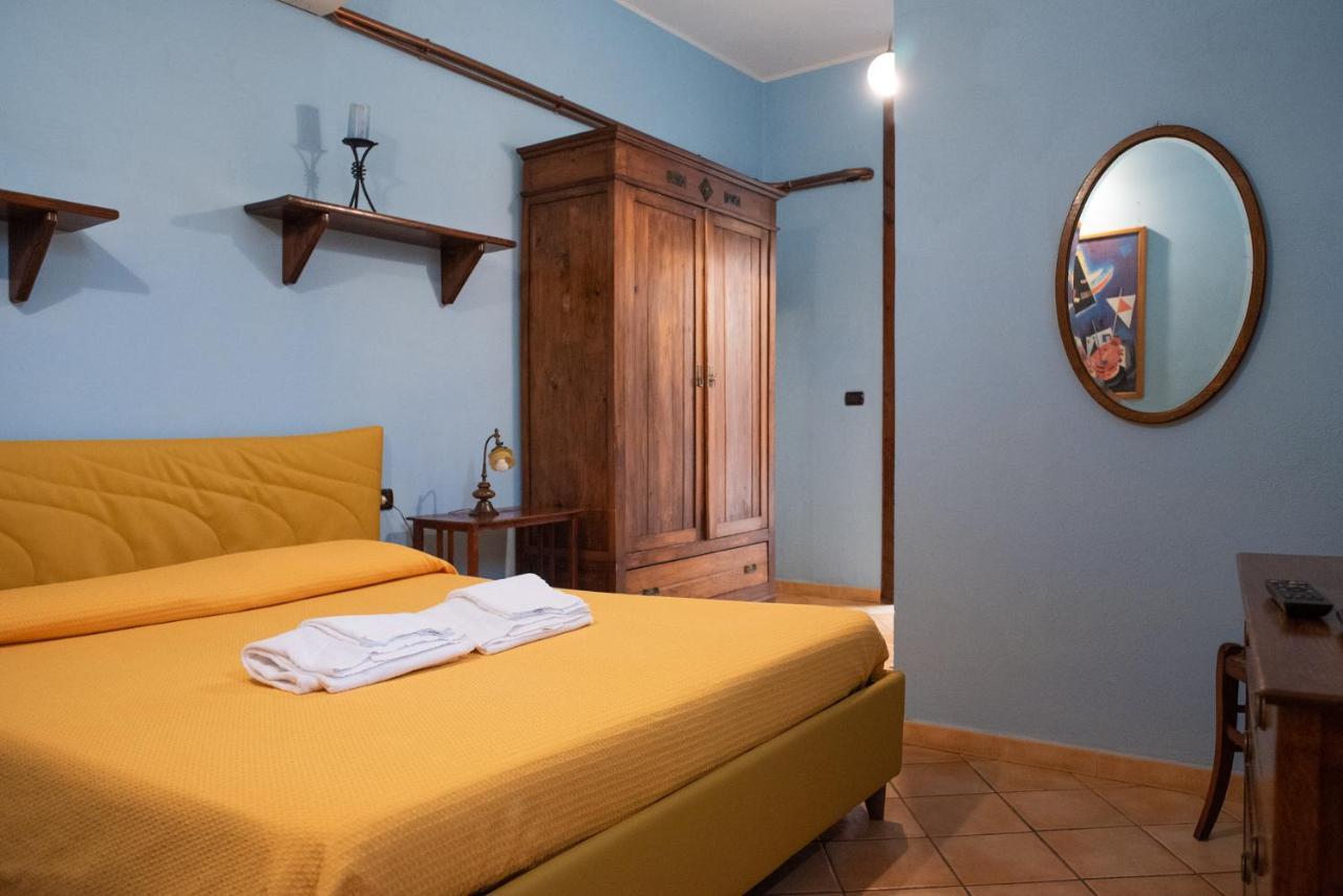 La Babbajola Hotel Iglesias Esterno foto